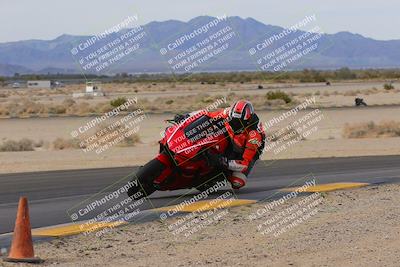 media/Dec-17-2022-SoCal Trackdays (Sat) [[224abd9271]]/Turn 9 Inside (1pm)/